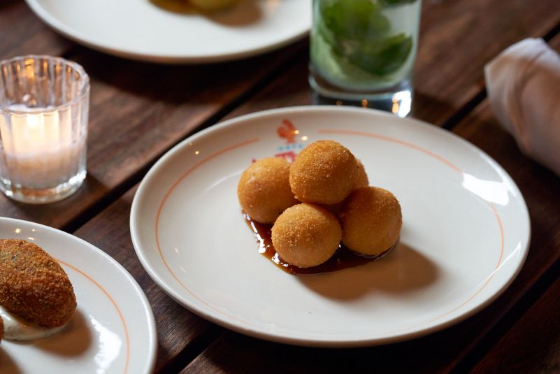 CAFE LA TROVA_JAMON SERRANO CROQUETA_PHOTO CREDIT RUBEN CABRERA